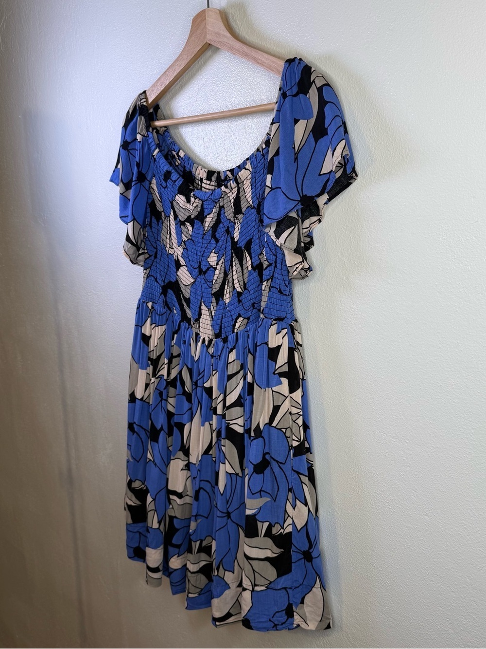 Free People Louise Smocked Dress Women’s Size Medium - Picture 12 of 16